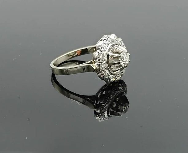 Bague 53 Bague marguerite fleur vintage en or 18k et platine sertie de diamants 58 Facettes