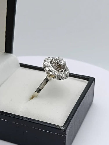 Bague 53 Bague marguerite fleur vintage en or 18k et platine sertie de diamants 58 Facettes