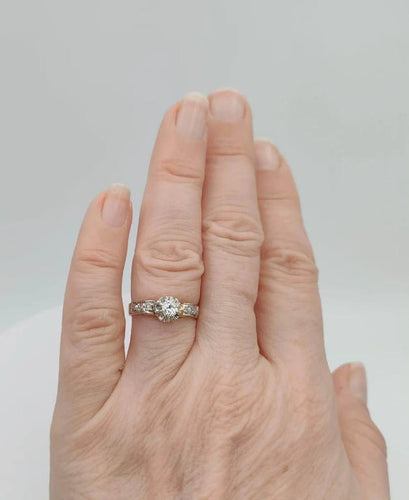 Bague 52.5 Bague solitaire en or 18K bicolore avec diamant 58 Facettes