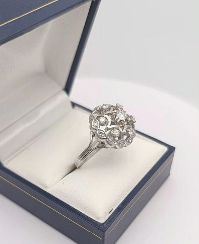 Bague 53 Bague vintage en platine en fleur sertie de diamants 58 Facettes
