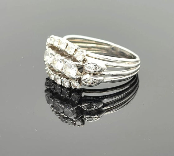 Bague 57 Carl Bucherer - Bague vintage imposante en or gris 18K et diamants 58 Facettes