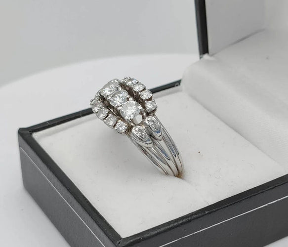 Bague 57 Carl Bucherer - Bague vintage imposante en or gris 18K et diamants 58 Facettes