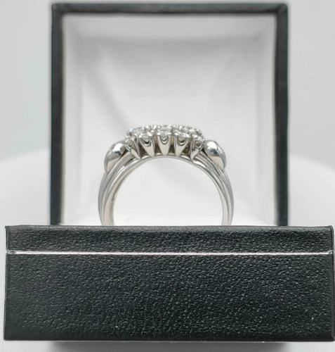Bague 57 Carl Bucherer - Bague vintage imposante en or gris 18K et diamants 58 Facettes