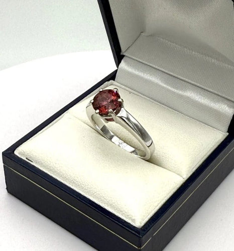 Bague 55 Solitaire - Bague en or gris 18K au spinelle rose 58 Facettes