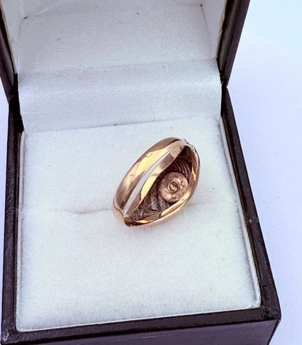 Bague 51 Bague rétro en or jaune 18K sertie d’un diamant 58 Facettes