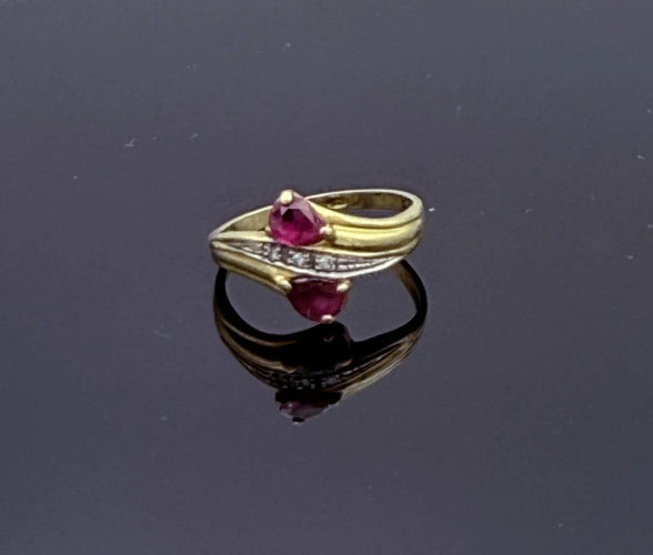 Bague 52.5 Bague Toi & Moi vintage en or jaune 18K avec rubis poire et diamants 58 Facettes