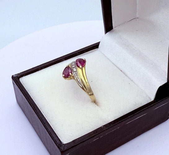 Bague 52.5 Bague Toi & Moi vintage en or jaune 18K avec rubis poire et diamants 58 Facettes