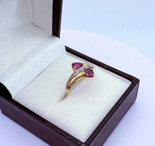 Bague 52.5 Bague Toi & Moi vintage en or jaune 18K avec rubis poire et diamants 58 Facettes