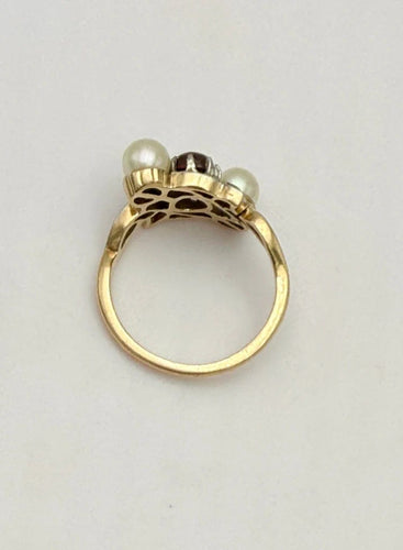 Bague 53 Bague trilogie ancienne en or 18K avec perles, grenat et diamants 58 Facettes
