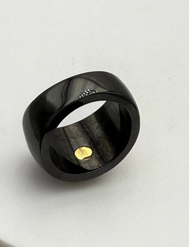Bague 54 Guy Laroche - Bague en céramique noire en or jaune 18K, citrines et diamants 58 Facettes