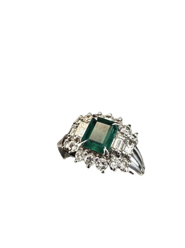 Bague 55 Bague en platine avec émeraude naturelle et diamants 58 Facettes