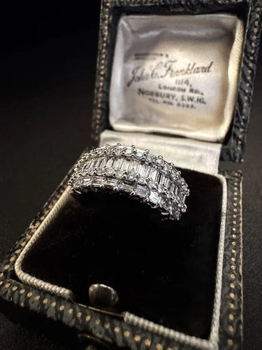 Bague 54 Bague années 1970 en platine avec saphir et diamants 58 Facettes