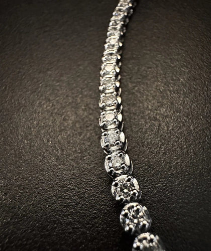 Bracelet Bracelet de tennis en or blanc et diamants 58 Facettes