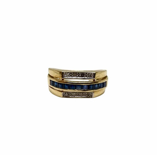 Bague 57 Bague en or jaune sertie de saphirs et diamants 58 Facettes