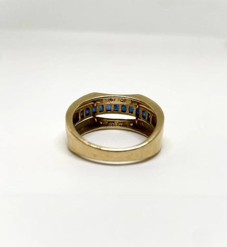 Bague 57 Bague en or jaune sertie de saphirs et diamants 58 Facettes