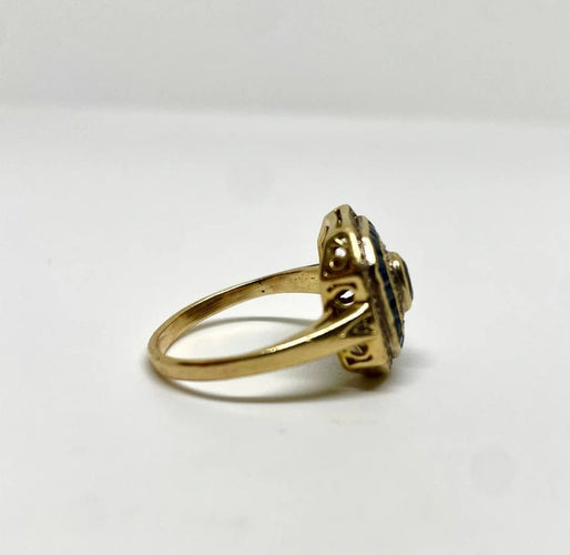 Bague 57 Bague Art déco en or jaune avec saphirs et diamants 58 Facettes