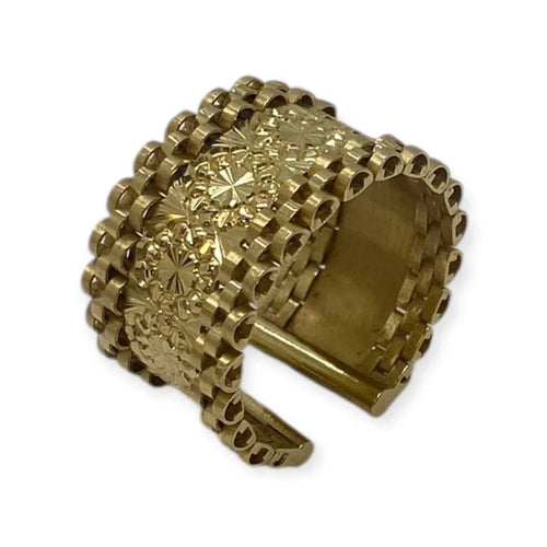 Bague 57 Bague large travaillée en or jaune 750 (18k) 58 Facettes 330086365