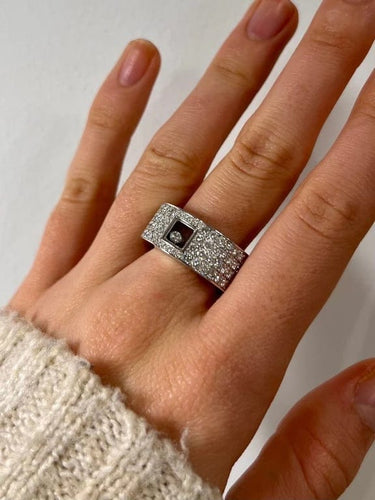 Bague 53 Chopard Happy Diamonds - Bague en or blanc 18 carats et diamants 58 Facettes