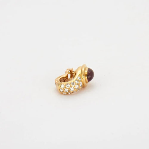 Boucles d'oreilles Boucles d’oreilles en or jaune 18K, diamants et rubis cabochon 58 Facettes HS21215