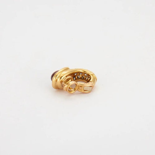 Boucles d'oreilles Boucles d’oreilles en or jaune 18K, diamants et rubis cabochon 58 Facettes HS21215