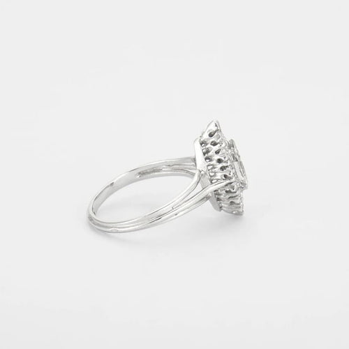 Bague 56.5 Bague entourage navette en or blanc 18K et diamants 58 Facettes HS4196