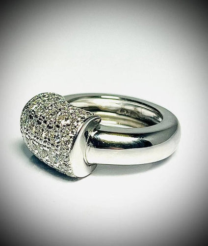 Bague 52 Bague pavée de diamants en or blanc 18 carats 58 Facettes F5LP26