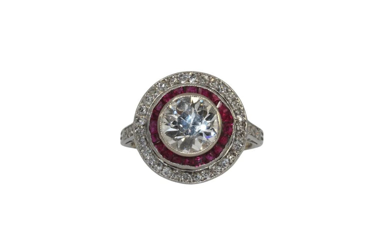 Bague 51 Bague Art déco en platine avec diamant et rubis 58 Facettes