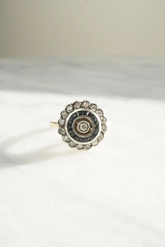 Bague 53 Bague cible ancienne en or jaune 14 carats, saphirs et diamants 58 Facettes SQ5946394