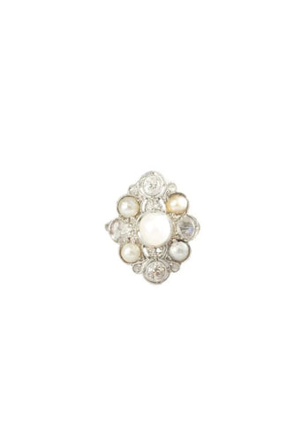 Bague 51 Bague Belle Époque polylobée en or blanc 18 carats, diamants et demi-perles 58 Facettes SQ8611078