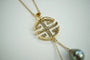 Pendentif Pendentif rond - Symbole chinois de longévité en or jaune 18 carats et diamants 58 Facettes #00012