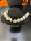Collier Collier un rang de perles de mer du Sud en or jaune et diamants 58 Facettes 248182