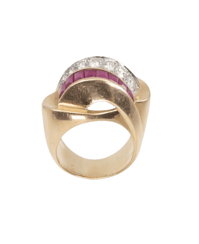 Bague 50 Bague Tank chevalière en or jaune, rubis et diamants 58 Facettes 248666