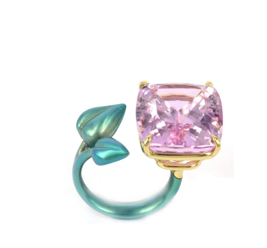 Bague 53 Bague fleur en titane vert et or jaune avec kunzite 26,85 ct 58 Facettes 258820