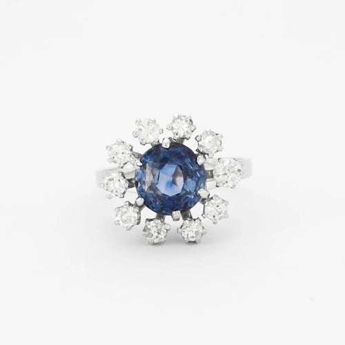 Bague 52 Bague marguerite en or gris avec saphir et diamants 58 Facettes