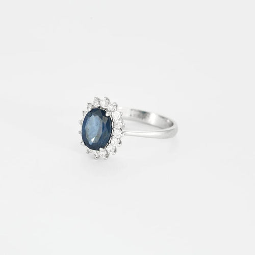Bague 55 Bague marguerite en or gris 18 carats saphir et diamants 58 Facettes