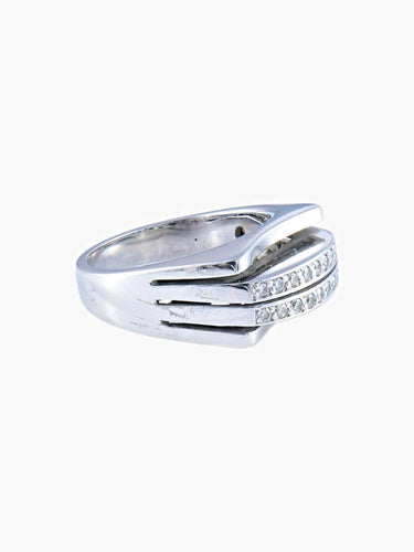 Bague 53 Bague diamants en or gris 18 ct 58 Facettes