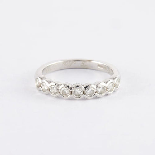 Bague 50 Demi-alliance - Bague en or gris 750 sertie clos de diamants 58 Facettes 750