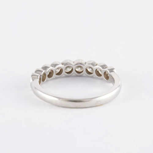 Bague 51 Demi-alliance - Bague en or gris 750 sertie de diamants 58 Facettes