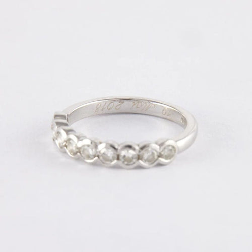 Bague 58 Demi-alliance en or gris 18k avec 7 diamants 58 Facettes