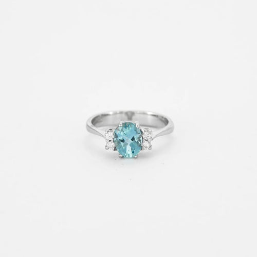 Bague 52 Bague - Aigue-marine et diamants en or gris 58 Facettes