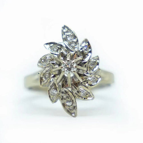 Bague 50.5 Bague vintage en or blanc et diamants 58 Facettes