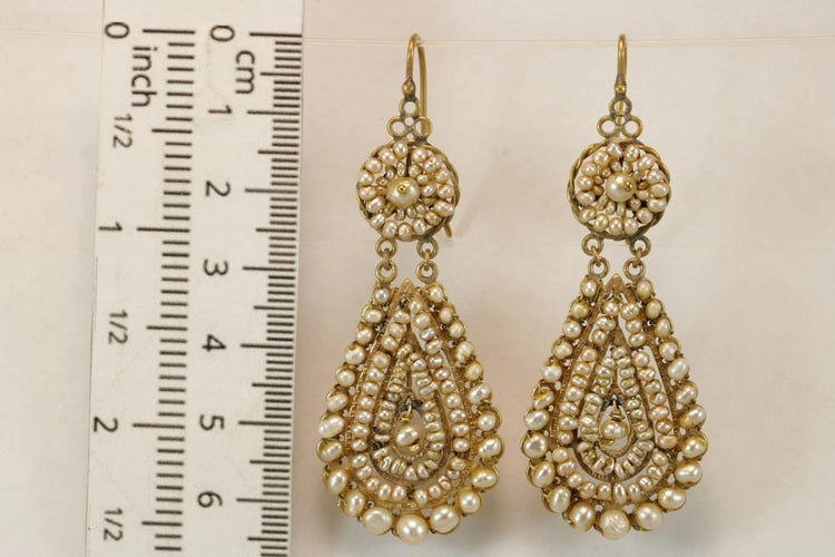 Boucles d'oreilles Boucles d'oreilles anciennes - Perles naturelles en or jaune 14 carats 58 Facettes 7704