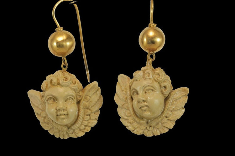 Boucles d'oreilles Boucles d’oreilles antiques - Camées de lave en or 14 carats 58 Facettes 7446
