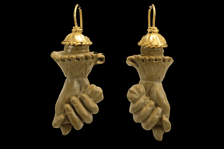 Boucles d'oreilles Boucles d’oreilles - Figa antiques en or 14 carats et lave de Sicile 58 Facettes 7458