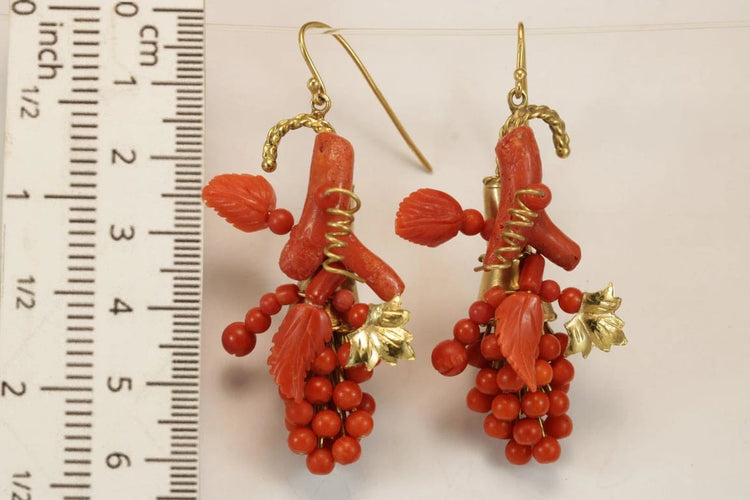 Boucles d'oreilles Boucles d’oreilles anciennes - Corail de Sicile en or 14K 58 Facettes 7630
