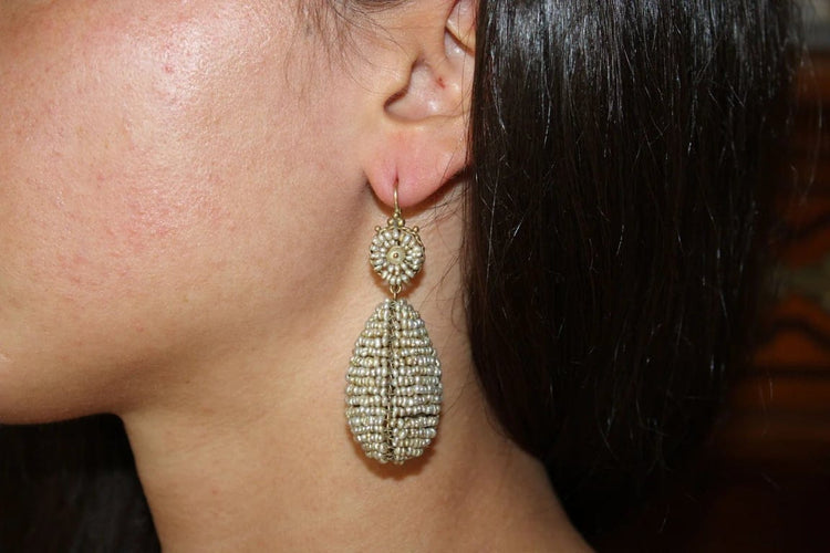 Boucles d'oreilles Boucles d’oreilles anciennes gouttes en or 14 carats et perles 58 Facettes 7628