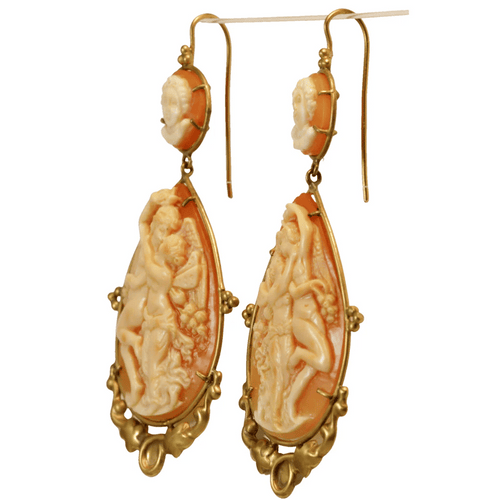 Boucles d'oreilles Boucles d’oreilles anciennes camées corniola en or jaune 14 carats 58 Facettes 7654