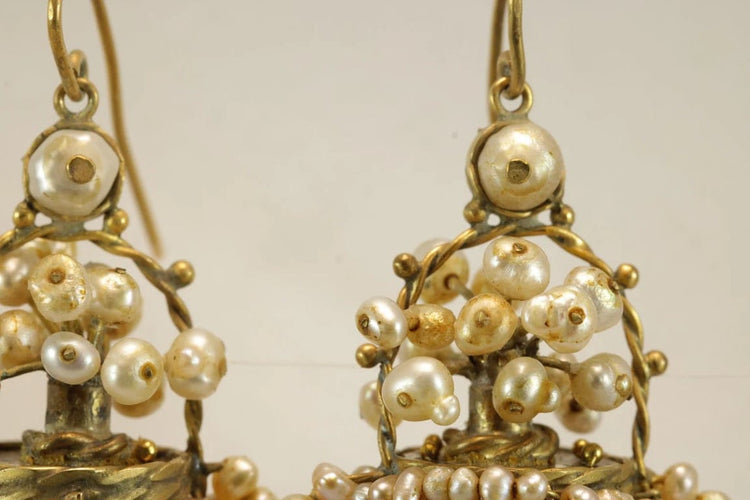 Boucles d'oreilles Boucles d'oreilles anciennes - Perles naturelles en or 14 carats 58 Facettes 7708