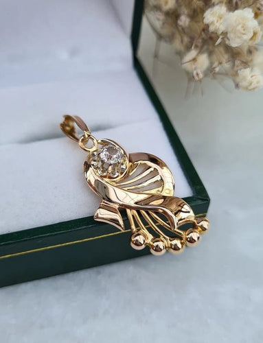 Pendentif Pendentif violon en or jaune 18 carats et spinelle synthétique 58 Facettes 385