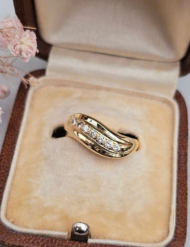 Bague 50 Bague vintage en or jaune 18 carats et diamants 58 Facettes 624